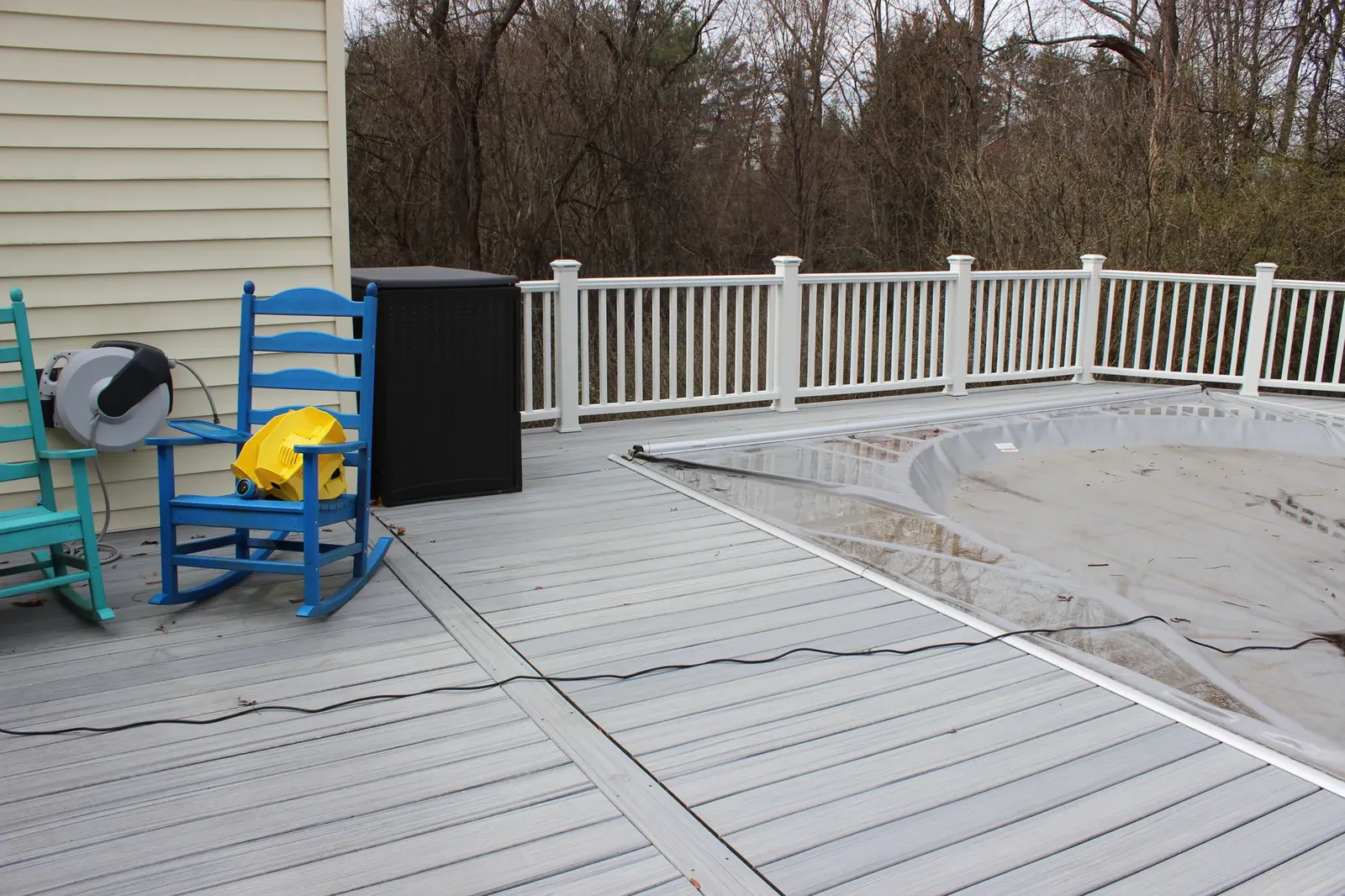 Composite deck & railing built by Oasis Custom Decks