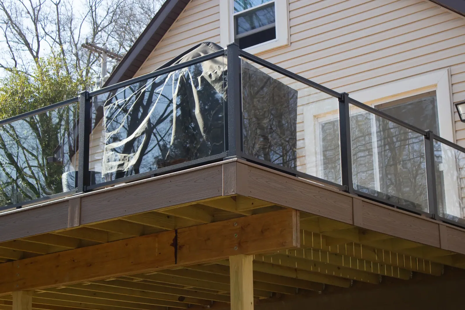 Composite Decks by Oasis Custom Decks