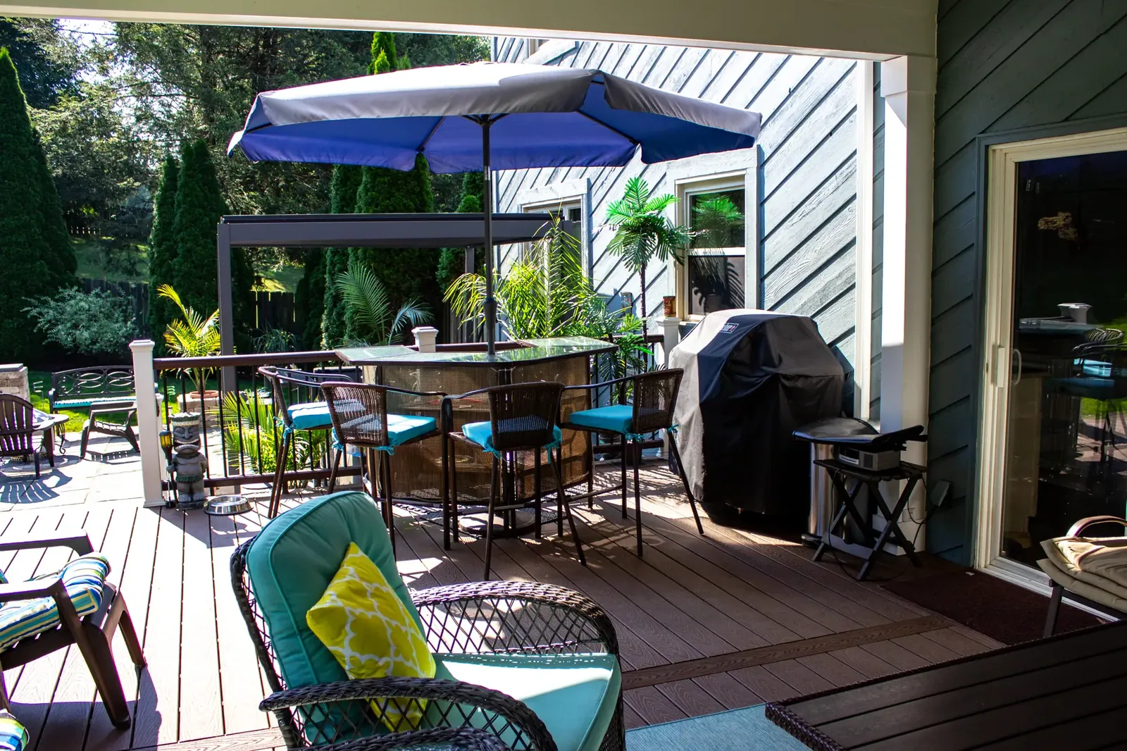 Covered deck & pavilion built by Oasis Custom Decks